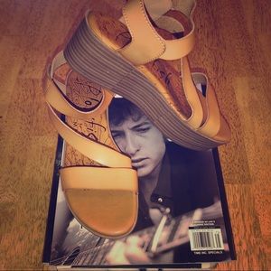 Blowfish Vegan Platform Sandal